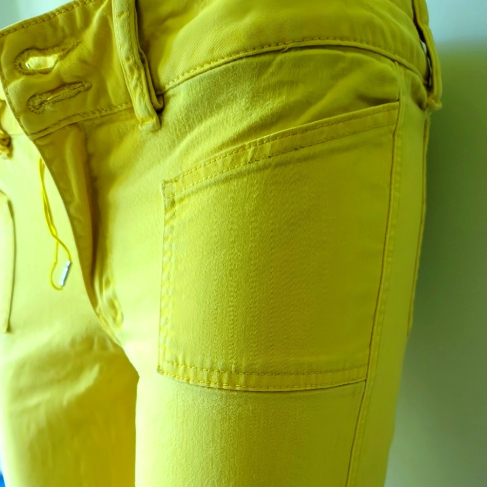 Oxygen Cropped Jeans Size 30